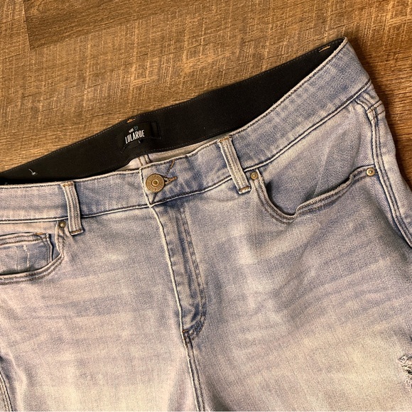 LuLaRoe Distressed Light Blue Boyfriend Jeans - Picture 4 of 5